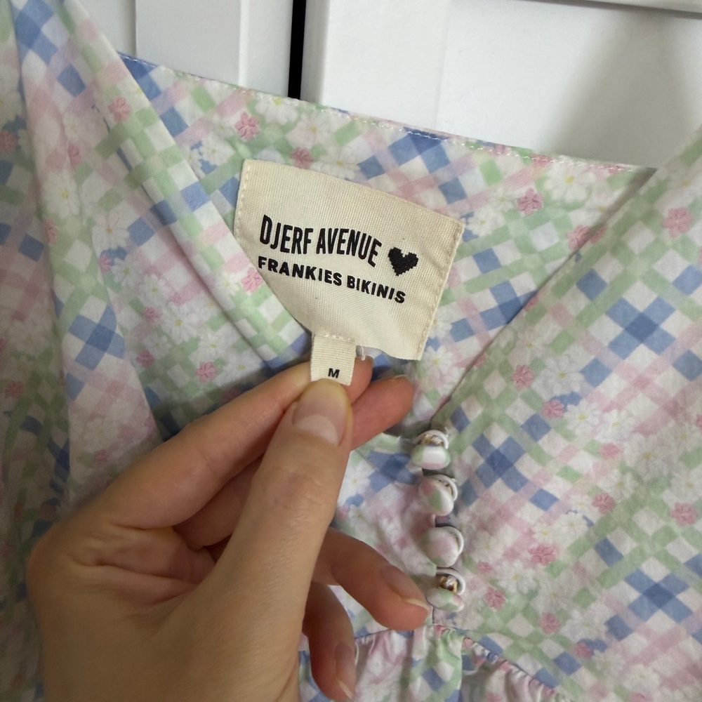 Djerf Avenue Airy Poplin Mini Dress Cottage Meadow - Picture 4 of 5